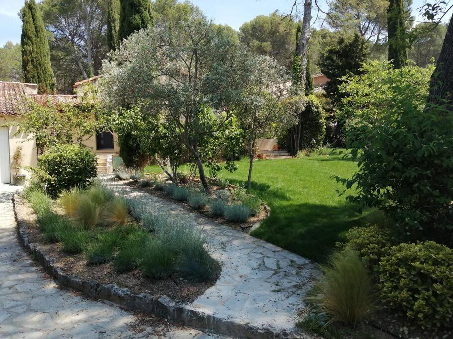 Maison Familiale - Proche Aix en Provence Ventabren Extérieur photo